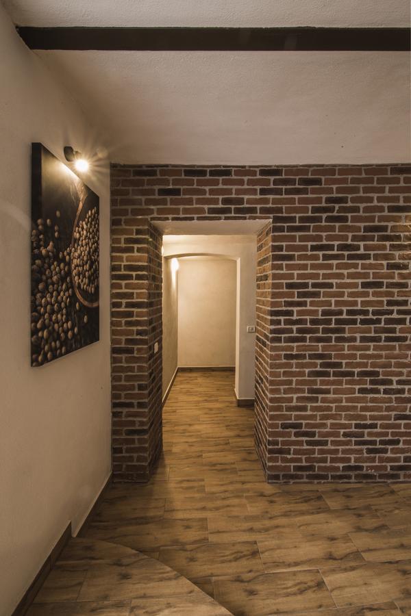 Hotel Elegant House Făgăraş Esterno foto