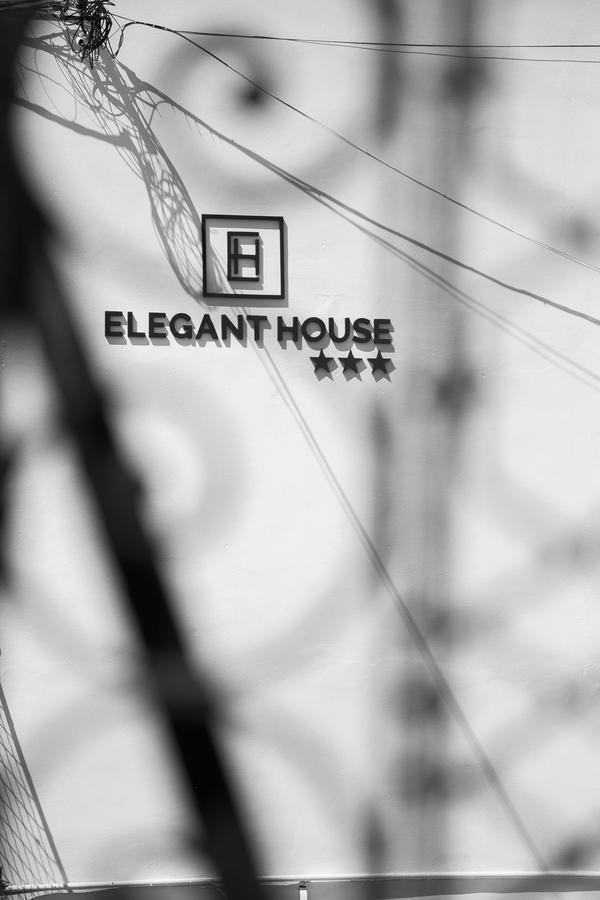 Hotel Elegant House Făgăraş Esterno foto